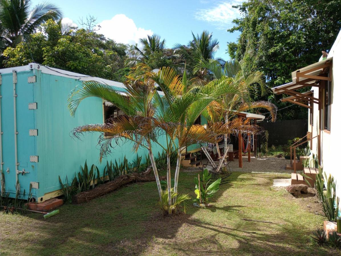 Container House Cahuita Hotel Kültér fotó