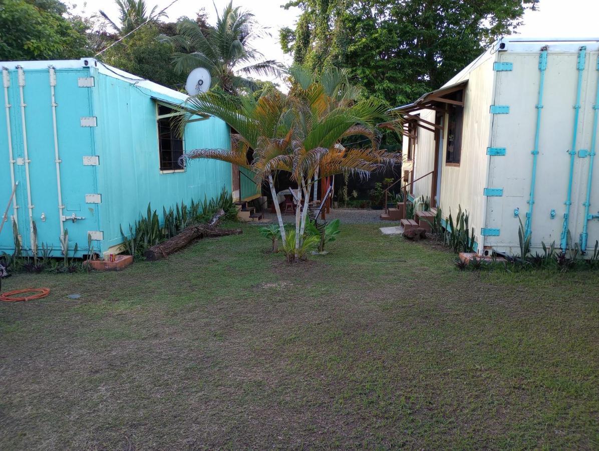 Container House Cahuita Hotel Kültér fotó